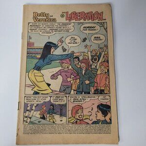 Betty Veronica No 182 February 1971 Archie Comics No Cover Scrapbook Paper Craft